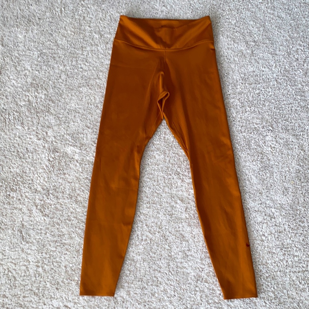 Nike One Lux Mid-Rise Pants